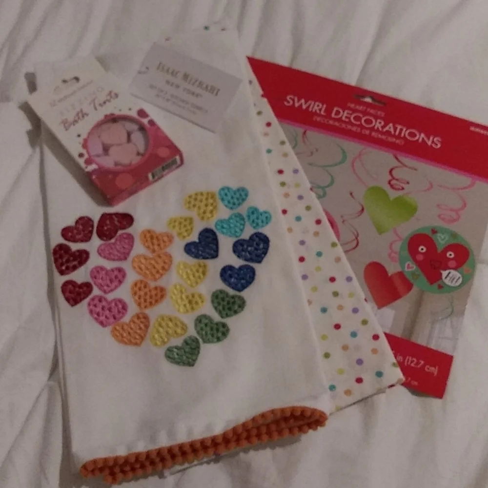 Isaac Mizrahi add romance